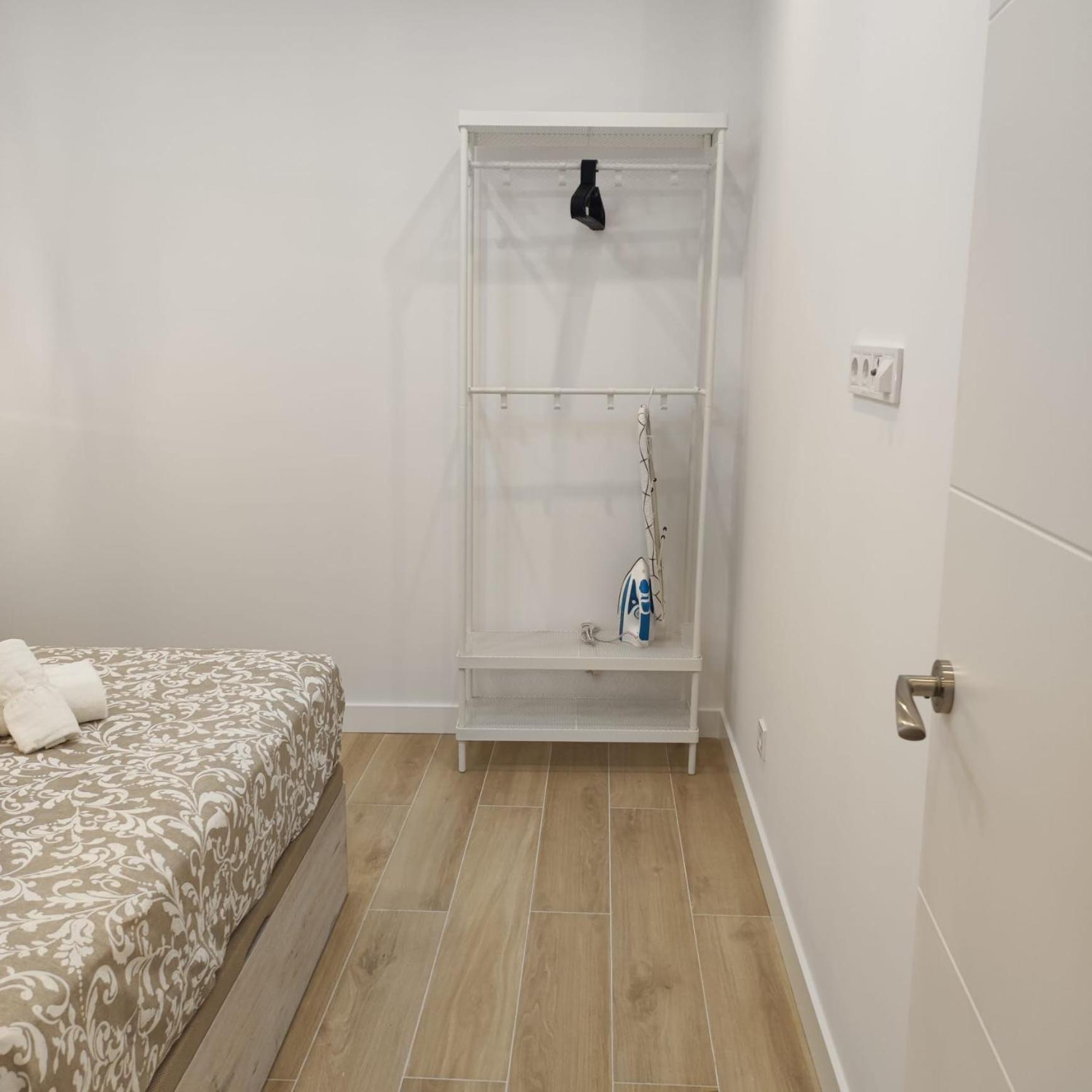 Av. Asturias Apartamento Madrid Exterior photo